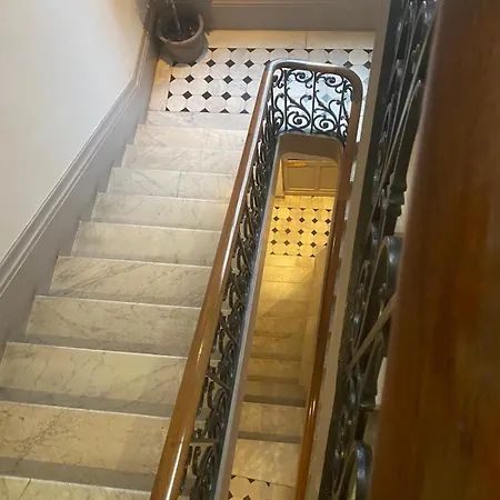 Apartment Beautiful Modern In